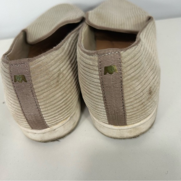 BIRDIES the swift tan corduroy slip on loafer - Picture 5 of 8